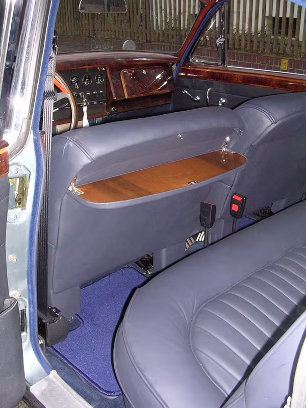 Jaguar MK 2 Voll-Lederausstattung